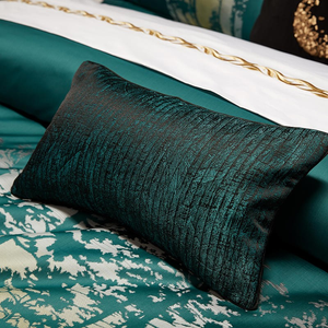 Pillow cover in ocean color, it does not include filling.