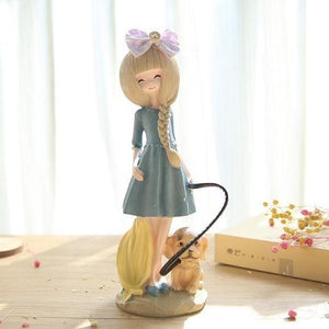 Akira Cute Girl Statue