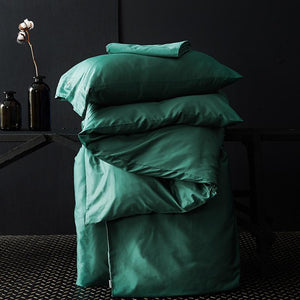 Green Venetia Duvet Cover Set with Pillow Covers, Flat Sheets and Comforter.
