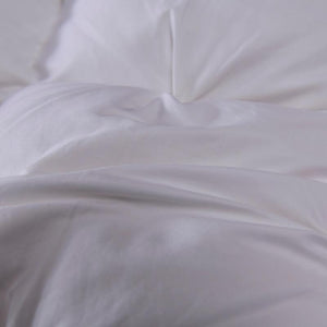 White high quality goose down fabric used in Giuseppina Comforter.