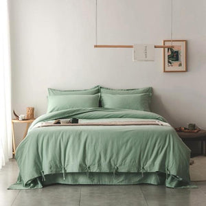 Emma Duvet Cover Set made of cotton and linen in green color.
