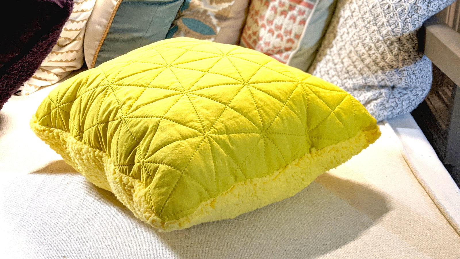 DaDa Bedding Hand-Made Tuscan Sun Yellow Sherpa Backside Quilted Throw Pillow - 18" x 18"