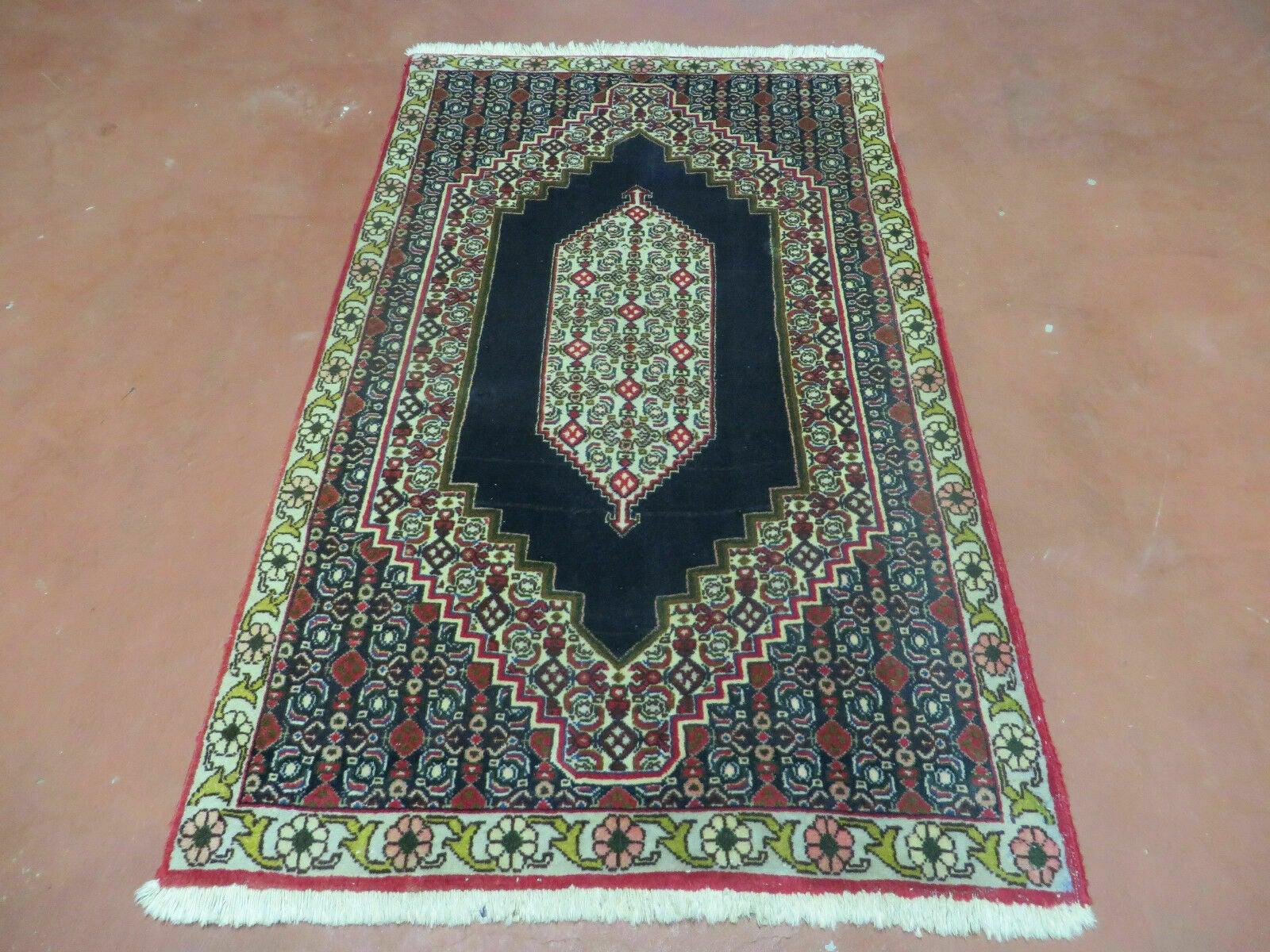 2'4" X 4' Vintage Handmade Floral Oriental Wool Rug Carpet Organic NICE