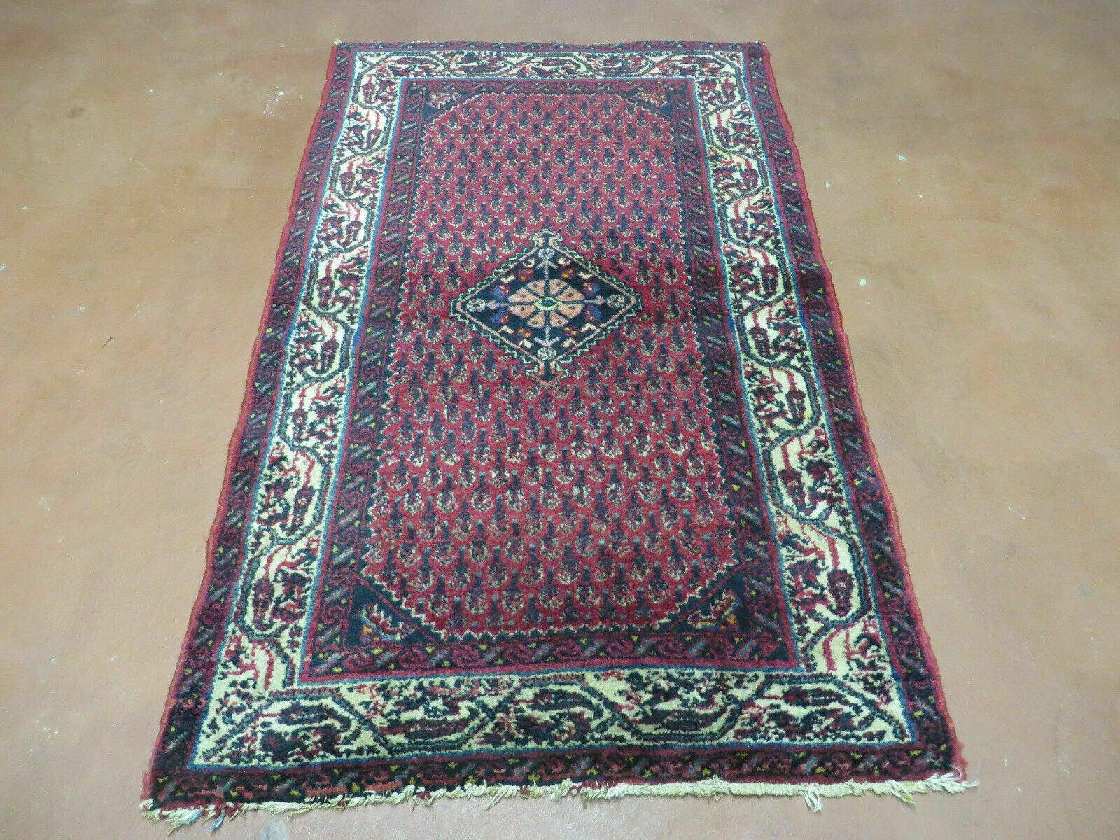 2.5' X 4' Vintage Handmade Indian Amritsar Wool Rug Paisley Design Red