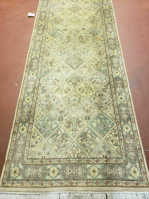 2' 7" X 9' Vintage Handmade India Floral Oriental Wool Runner Rug Hand Knotted