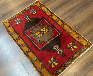 Turkish Yastik Rug 2x3, Geometric Medallion, Small Turkish Wool Rug, Red