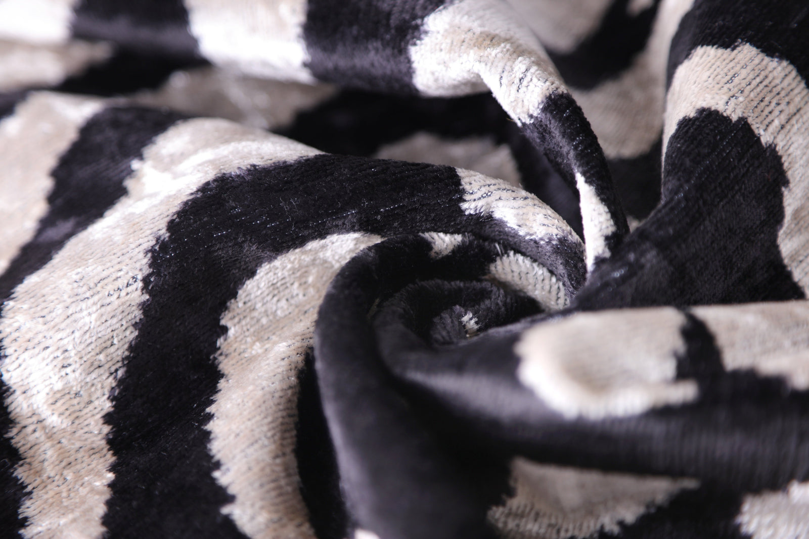 Handmade Velvet Pillow with insert – Black & White Abstract Ikat, 16x24"