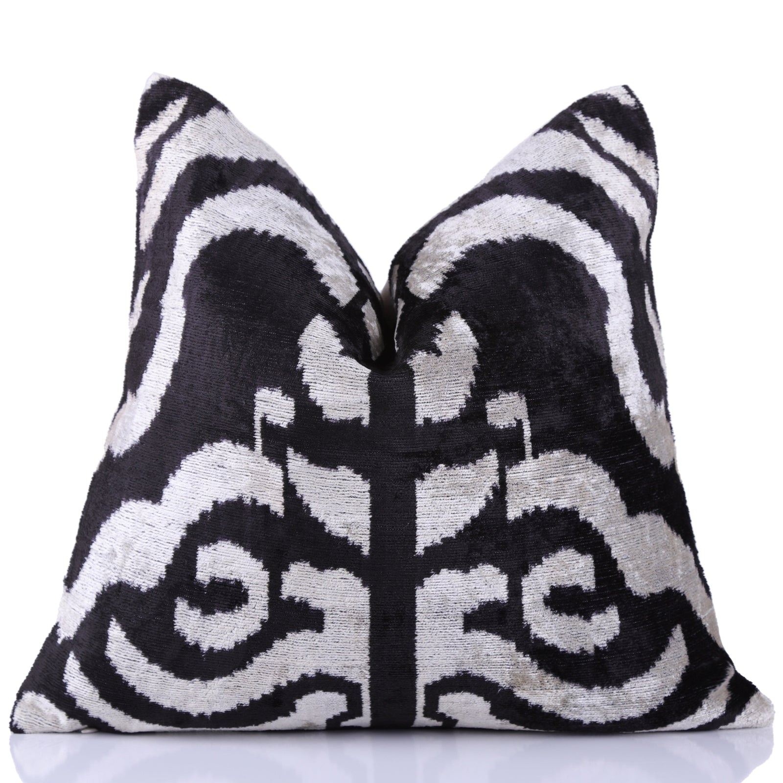 Handmade 16x16 Velvet Pillow – Black & White Ikat Medallion