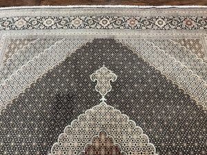 Exquisite Persian Tabriz Rug - 10x13, 400 KPSI, Herati Pattern