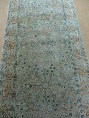 2' 8" X 12' SAFAVIEH Vintage Handmade Pakistan Wool Rug Runner Hand Knotted Wow