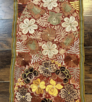 Vintage Table Runner 1.5 x 7.5, Floral
