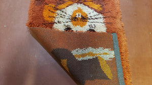 2x3 Rya Shag Rug Mid-Century Modern Danish Shag Rug 1960s Accent Rug Bunny Rabbit in Hat Dark Orange Small Shag Rug