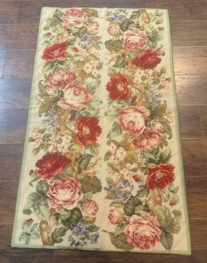 Small Needlepoint Rug 2.8 x 4.7, Floral, Vintage