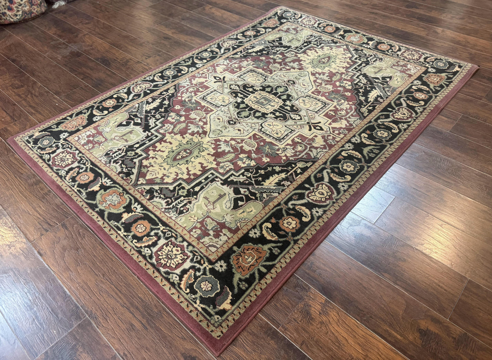 Heriz Rug 5x8
