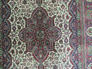 4' X 6' Vintage Fine Handmade Turkish Floral Oriental Wool Rug detailed Organic