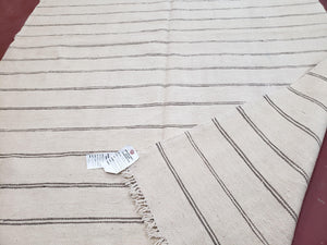 New Turkish Kilim Rug, Striped Area Rug, Southwestern Style, Off-white/Ivory Color, 5x8 Kilim Carpet, Hand-Knotted, Flatweave, Wool