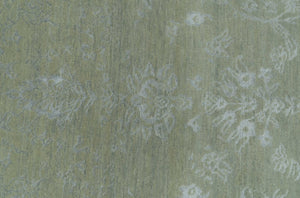 8X10 Fine Hand Knotted Green And Gray Modern abstract Design Wool and Art Silk Rug