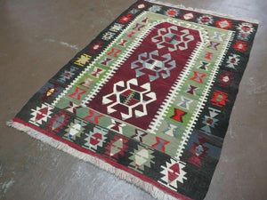 3' 8" X 5' Vintage Turkish Kilim Handmade Flat Weave Wool Rug Veg Dyes