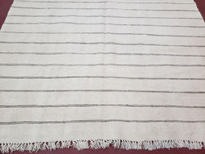New Turkish Kilim Rug, Striped Area Rug, Southwestern Style, Off-white/Ivory Color, 5x8 Kilim Carpet, Hand-Knotted, Flatweave, Wool