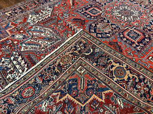 Antique Persian Heriz Rug – 11x16 Palace Size, Geometric Medallion, 1920s