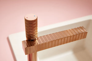 Brushed gold or Brushed Nickel or Matte Black Or Rose Gold single handle brass bathroom faucet with pop up drain