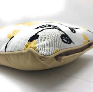 DaDa Bedding Yellow Fleur Floral Botanical Spring Tapestry Throw Pillow Cover, 16" x 16" (18112)