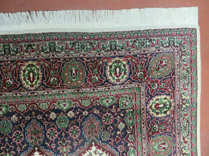 4' X 6' Vintage Fine Handmade Turkish Floral Oriental Wool Rug detailed Organic