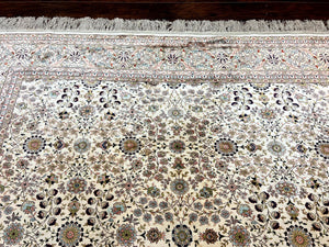 Wonderful Turkish Silk Rug 8x12, Handmade, Fine 320 KPSI