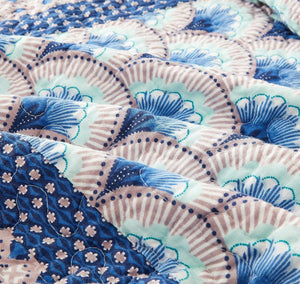 DaDa Bedding Mediterranean Blue Mint Patchwork Quilt Set