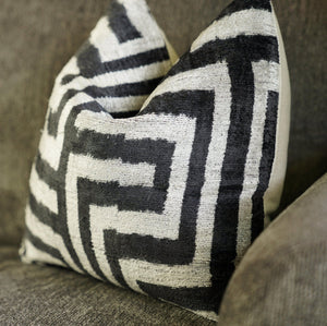 Canvello Black & White Throw Pillows | 16 x 16 in (40 x 40 cm)