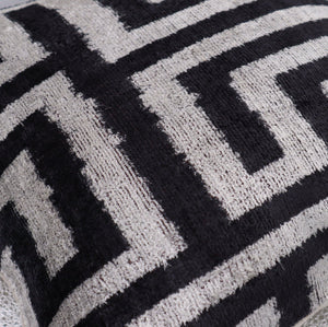 Canvello Black & White Throw Pillows | 16 x 16 in (40 x 40 cm)