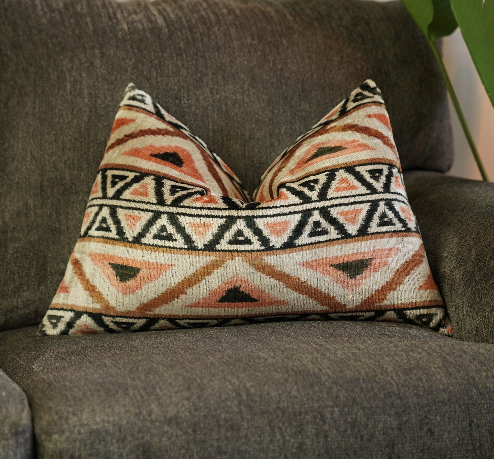 Canvello Decorative Cream Pillows For Sofa | 24x16