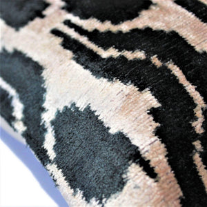 Canvello Handmade Black And Gold Pillows