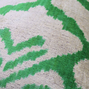 Canvello Handmade Green Velvet Throw Pillows - 16x24