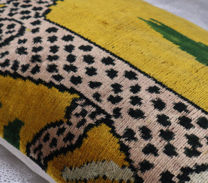 Canvello Handmade Luxury Yellow Tiger Throw Pillows - 16x24 in