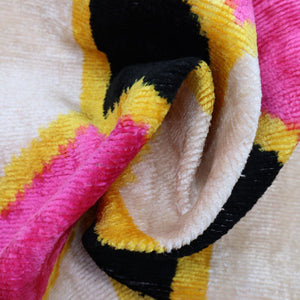 Canvello Handmade Pink Black Velvet Throw Pillow with Down Insert - 16x24