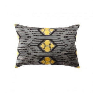 Canvello Handmade Turkish Silk Velvet Ikat pillow - 16"x24"