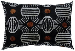 Canvello Luxury Decorative Black Throw Pillow | 16 x 24 in (40 x 60 cm)