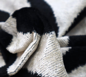 Canvello Luxury Decorative Black White Throw Pillow | 16 x 24 in (40 x 60 cm)