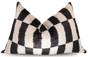 Canvello Luxury Decorative Black & White Throw Pillow | 16 x 24 in (40 x 60 cm)