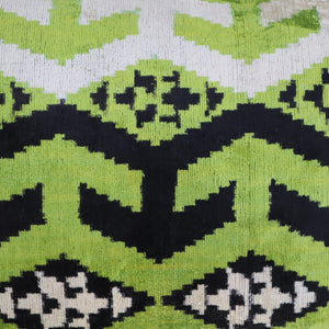 Canvello Luxury Decorative Green Black Throw Pillow | 16 x 24 in (40 x 60 cm)