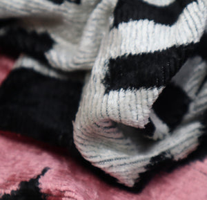 Canvello Luxury Decorative Pink Black White Throw Pillow | 16 x 24 in (40 x 60 cm)