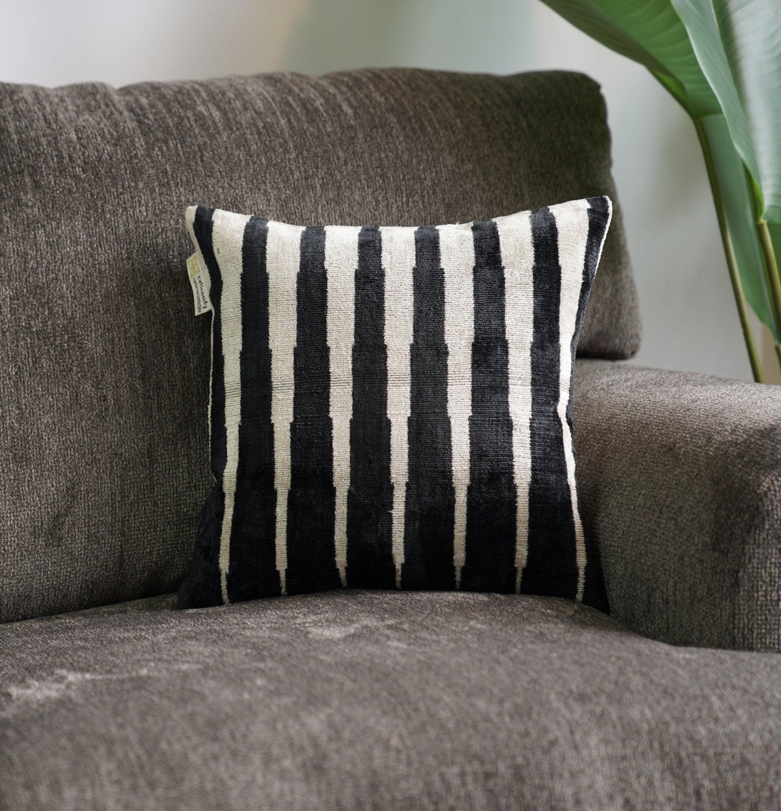 Canvello Modern Black And White Throw Pillows | 16x16 in | Set of 2