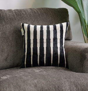 Canvello Modern Black And White Throw Pillows | 16x16 in | Set of 2
