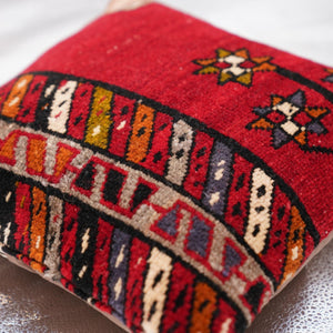 Canvello Rug Cushion With Wool Pillow Cover - 14"x14"