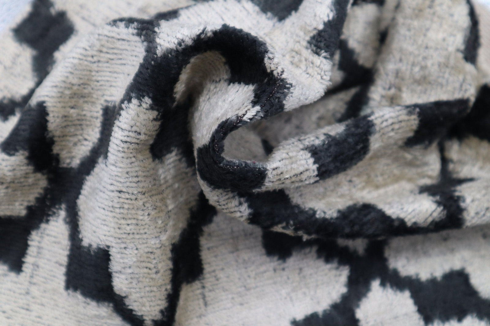 Canvello Throw Back Blavk & White Cushion For Sofa | 16 x 16 in (40 x 40 cm)