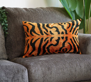 Canvello Tiger-Print Decorative Throw Pillows Sets | 16x24 in | Set of 3