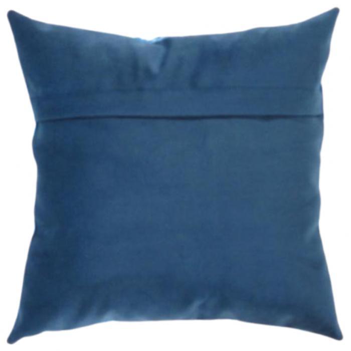 Canvello Traditional Design Velvet Pillow - 16' X 16'