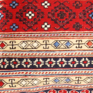 Canvello Traditional Velvet Pillow - 16' X 16'