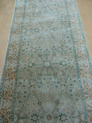 2' 8" X 12' SAFAVIEH Vintage Handmade Pakistan Wool Rug Runner Hand Knotted Wow